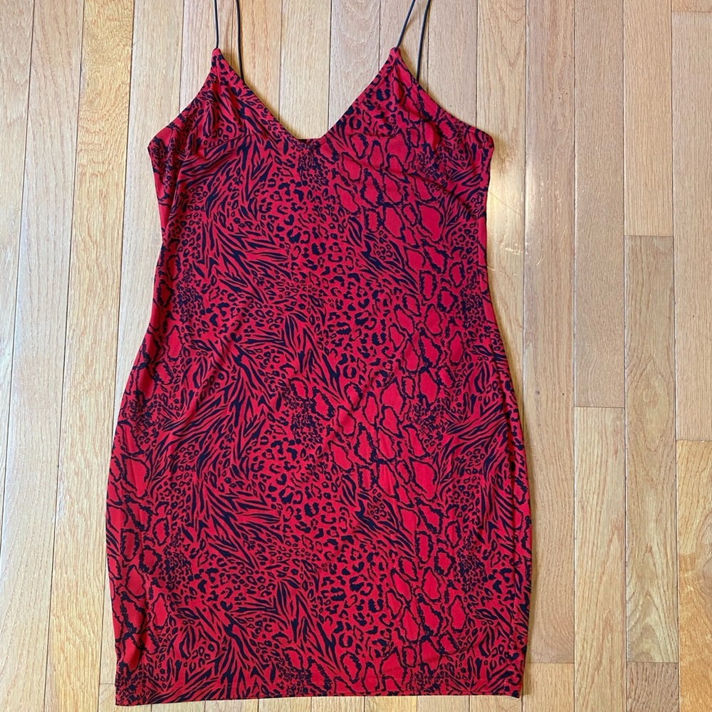 H&M Size M Red Bodycon Dress